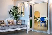 Revelis & Canava * Fira (Santorini)