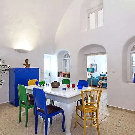 Apartment Revelis & Canava *