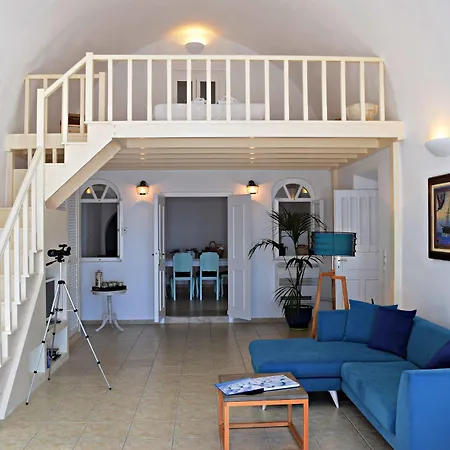 Revelis & Canava Apartment