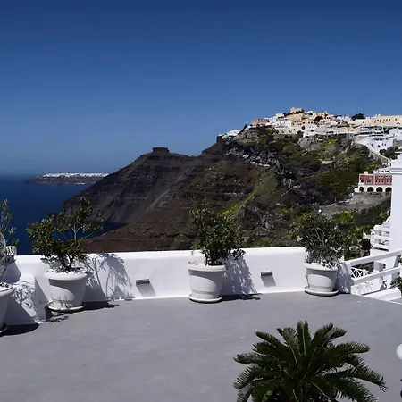 Revelis & Canava Apartment Fira (Santorini)